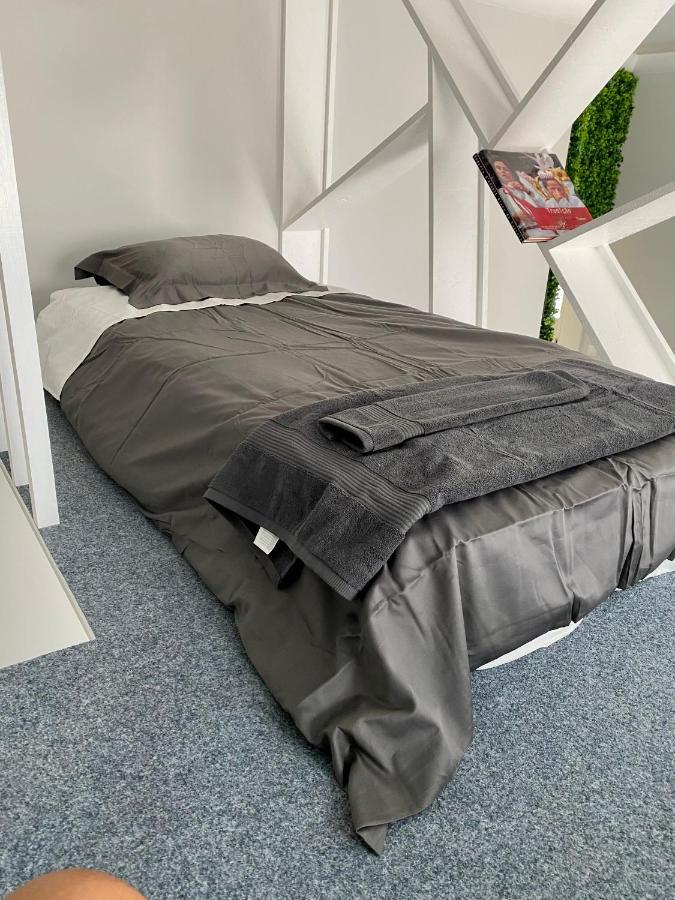 Appartement T 2 In The Heart Of *